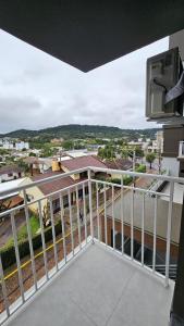En balkon eller terrasse på Studio alto padrão - 5 minutos da UNISC a pé