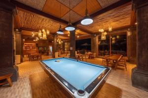Biliár nebo kulečník v ubytování The Lumbung Jaya Resort