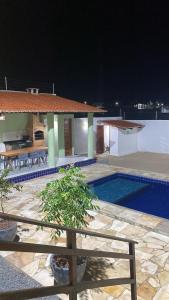 Der Swimmingpool an oder in der Nähe von Casa Maju