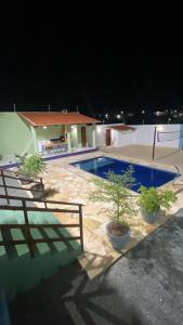 Der Swimmingpool an oder in der Nähe von Casa Maju