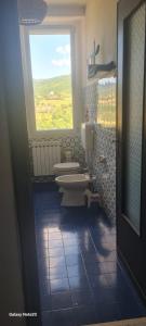 A bathroom at B&b Boblin blu