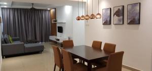 Χώρος καθιστικού στο Phoenix Nest Homestay
