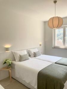 Ένα ή περισσότερα κρεβάτια σε δωμάτιο στο Apartment Maestral, Pucisca ,Island Brac