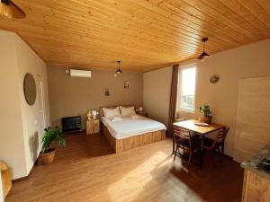 Letto o letti in una camera di Mountain View