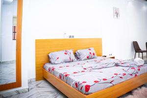 Ảnh trong thư viện ảnh của Flowers House ở Godomey