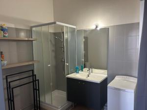 Ένα μπάνιο στο Chez Zélie
