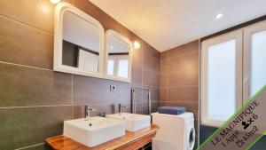 Splendide Appartement Barr - Route du Vins的一间浴室