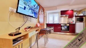 Splendide Appartement Barr - Route du Vins的厨房或小厨房