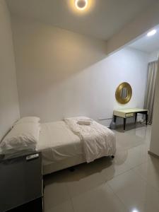 Postel nebo postele na pokoji v ubytování Sampoisgt Villa Homestay - Near Bangi Avenue, BACC, UKM, GMI, EVO, Bangi Gateway, KIPMall