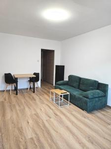 Χώρος καθιστικού στο Sunny apartment near Rynek square