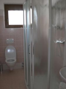 A bathroom at Hotel Villa Ines