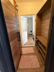 Φωτογραφία από το άλμπουμ του 2BR apartment in Mitrovica σε Kosovska Mitrovica