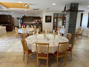 Restaurace v ubytování Grad Inn Apartments & Resort