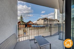 Balkón alebo terasa v ubytovaní Apartamenty Horyzont - visitopl