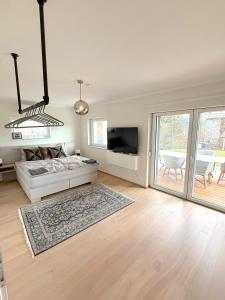 Телевизор и/или развлекательный центр в Der Stadtwinkel