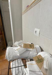 Koupelna v ubytování LA Stanzetta + 21 fotografií