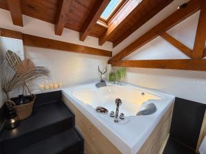 Fotografie z fotogalerie ubytování Lo Attic v destinaci Sort
