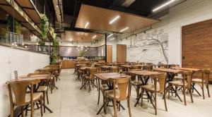 Εστιατόριο ή άλλο μέρος για φαγητό στο Hplus Vision executive hotel - Flat Particular