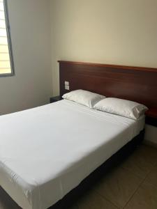 Afbeelding uit fotogalerij van Hotel Marialu in Ocaña