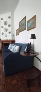 A seating area at CAPERCIA home