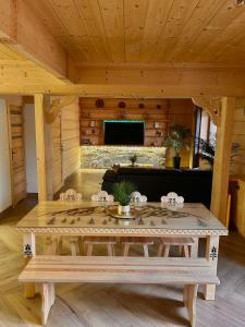 Μια τηλεόραση ή/και κέντρο ψυχαγωγίας στο Stella Haus