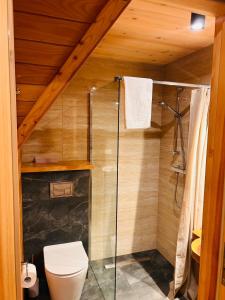 Ένα μπάνιο στο Stella Haus +50 φωτογραφίες