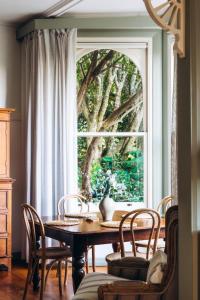 Imagine din galeria proprietății Woolrich Historic Garden Cottage în Olinda