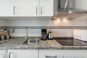 Gallery image of Brisa del Puerto de la Duquesa in Manilva