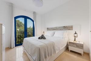 Gallery image of Brisa del Puerto de la Duquesa in Manilva +17 photos