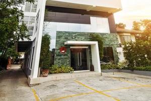 Bangunan di mana terletaknya hotel