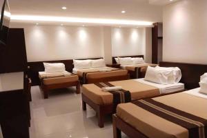 Ruang duduk di Hotel Lapira Vigan