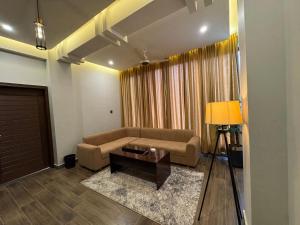 Φωτογραφία από το άλμπουμ του Munawar Residence σε Muzaffarabad