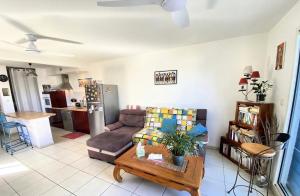 Χώρος καθιστικού στο Appt Blue lagoon vue mer à La Saline les bains