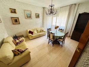 Χώρος καθιστικού στο Relax Baleniere