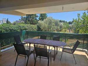 Balkón nebo terasa v ubytování Green House Marathon - Greece