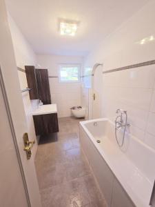 Bagno di Apart Weinberg 1 - 6 Personen Ferienwohnung
