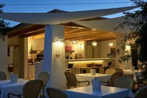 Foto sihtkohas Cala Llena asuva majutusasutuse Hostal Flamingo by Nest galeriist