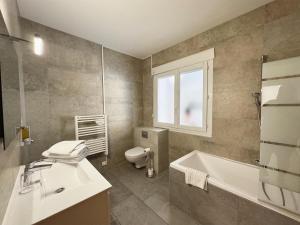 Koupelna v ubytování Best Western Hotel Casa Bianca, Piscine Intérieure et Extérieure