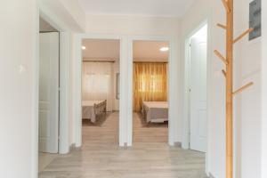 Ένα ή περισσότερα κρεβάτια σε δωμάτιο στο Luxury apartment in Chios 2