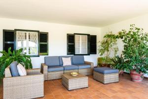 A seating area at Villa La Martina