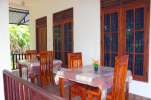 Μπαλκόνι ή βεράντα στο Sigiri Garden Villa