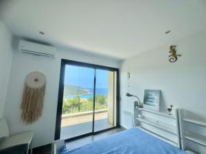 Katil atau katil-katil dalam bilik di Villa d'exception à Tizzano