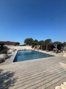 Πισίνα στο ή κοντά στο Villa Domaine U Murtonu