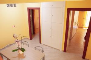 Fotografie z fotogalerie ubytování Stanza per 2 ospiti nel centro, a due passi dal mare - Il Mozzo! v destinaci Campora San Giovanni + 6 fotografií