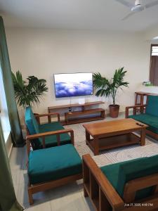 TV a/nebo společenská místnost v ubytování Casa Nampala 2bedrom units