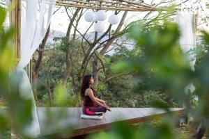 Oaspeți care stau la StayVista at Vaana - Glamping Tents, Jacuzzi, Pool