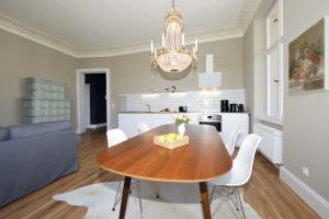 Η κουζίνα ή μικρή κουζίνα στο Brise Villa Ruthenberg App 3 +18 φωτογραφίες