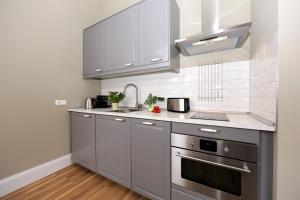 Η κουζίνα ή μικρή κουζίνα στο Brise Villa Ruthenberg App 4 +10 φωτογραφίες