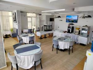 Μια τηλεόραση ή/και κέντρο ψυχαγωγίας στο Hotel l'éventail