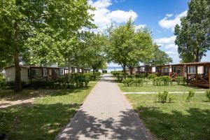 Vonkajšia záhrada v ubytovaní Mirabella Camping